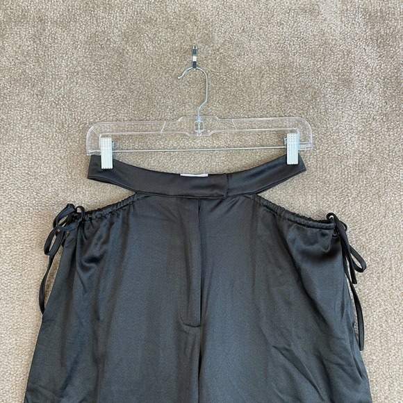 Princess Polly Charley Pants Women Size 4 Black Cutout High Rise Relaxed Leg NEW - Picture 3 of 12